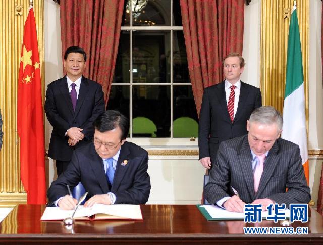 习近平同爱尔兰总理肯尼会谈