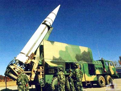 探访中国战略导弹阵地 地下坑道似迷宫