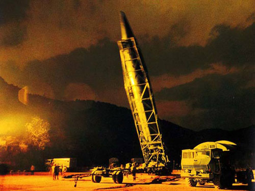 二炮某基地构建信息化条件下训练体系