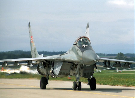俄拟用米格-29和直升机占领拉美军火市场