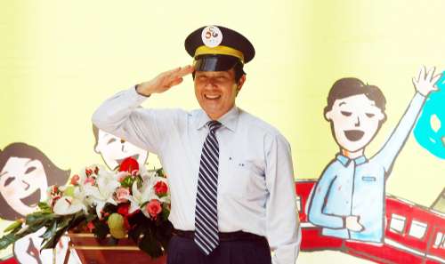 马英九:两岸不排除签订和平协议