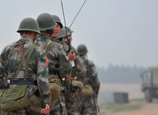 难得一见：我军先进扫雷装备威力巨大[组图]
