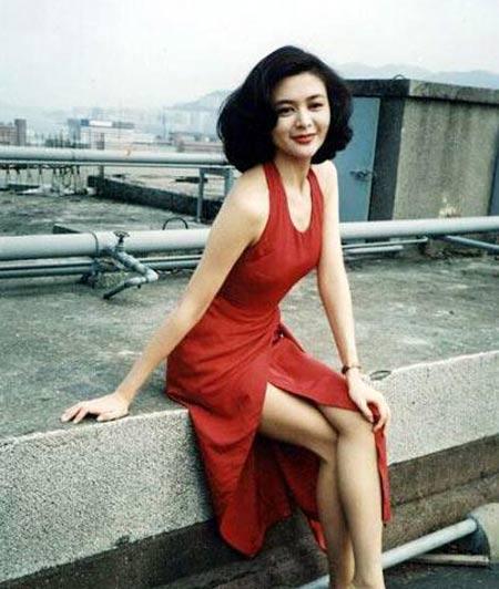 成龙出道至今绯闻女友大盘点