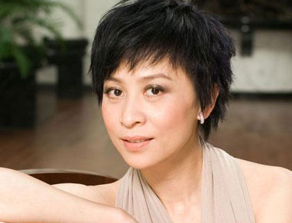 成龙出道至今绯闻女友大盘点