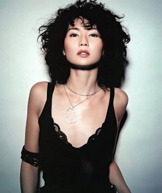 成龙出道至今绯闻女友大盘点