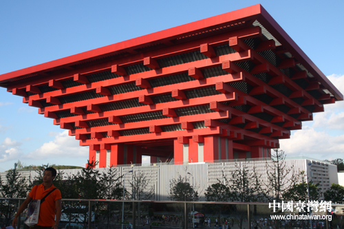 台湾南部大学生参观中国馆:最爱“清明上河图”