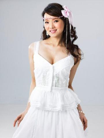 才情胜美貌 盘点五大“玉女变才女”