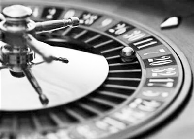 台湾选举赌盘鬼影幢幢- Micro Reading