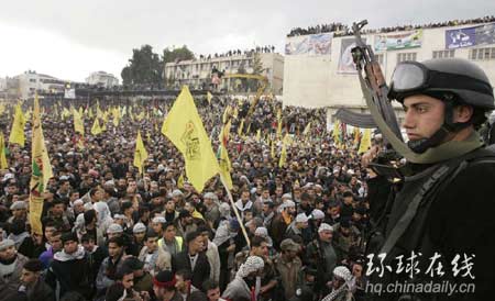 法塔赫大张旗鼓庆成立42周年 哈马斯要扩军