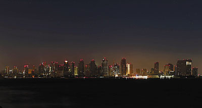 美西南地区大停电 电工乌龙连累500万人(图)