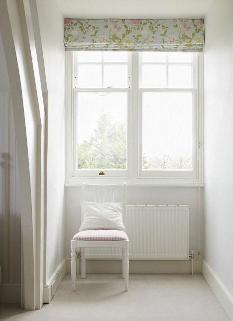 科学家推出新型智能玻璃 光学性能超前瞬间可