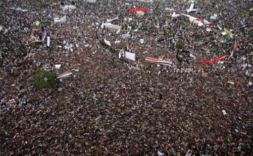 埃及爆发大规模集会示威 要求军方尽快交权