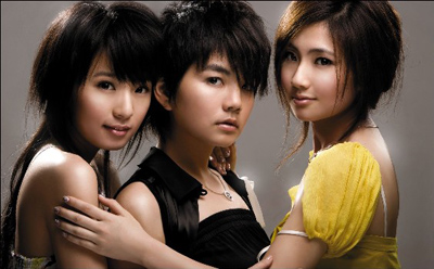 S.H.E千万钻石拍封面(图)