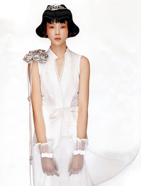 婚纱趋势_婚纱图片唯美(3)