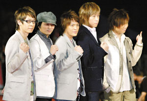 台湾歌手跨年演出热 五月天抢钱最生猛