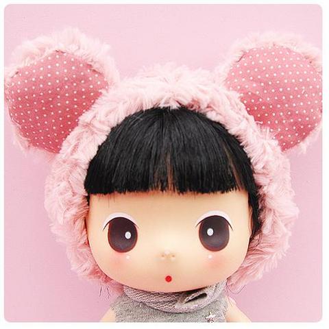 惹人怜爱的韩国娃娃