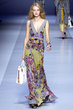 贵族气质搭配华丽配饰