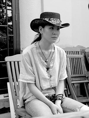 郝菲尔:参加超女大错特错(图)