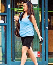 郑少秋女重现象腿肥脸复胖(图)