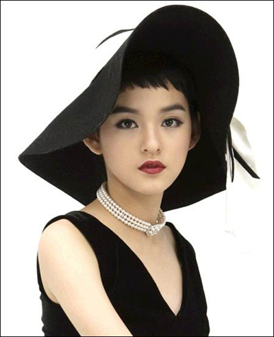 金允慧亿万元代言服装(图)