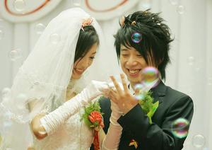 花儿乐队郭阳大婚羽泉到贺(图)
