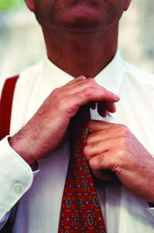 看看男人如何对付情敌(图)