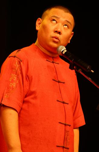 郭德纲与记者逗哏:绑票比说相声有发展