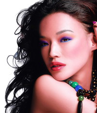 美女都有几把刷子(组图)