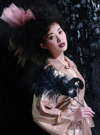梅婷 秋冬在玄幻中妖娆(图)