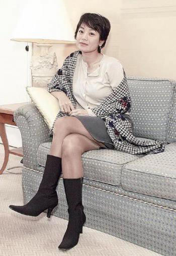 荧屏美女学历全揭秘(组图)