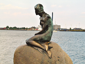 北欧弯月赏景对话(组图)