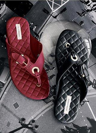 BURBERRY配件的奢华气质