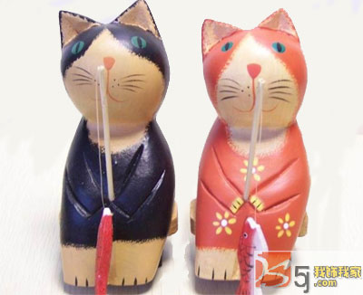 “好奇爱上猫”可爱北欧原木彩绘猫饰品