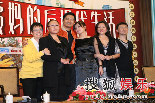 周瑞发老婆_风衣哥 周瑞发