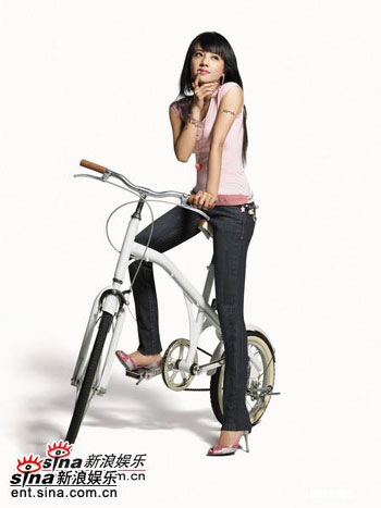 蔡依林化身Super Model