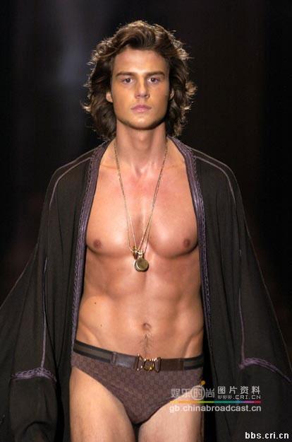 GUCCI 春季美男当道