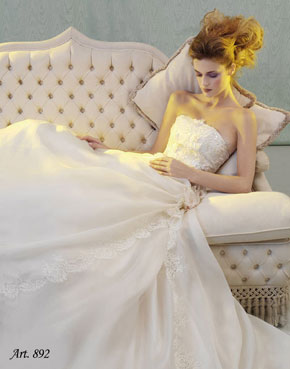 轻灵飘逸Fiò couture婚纱