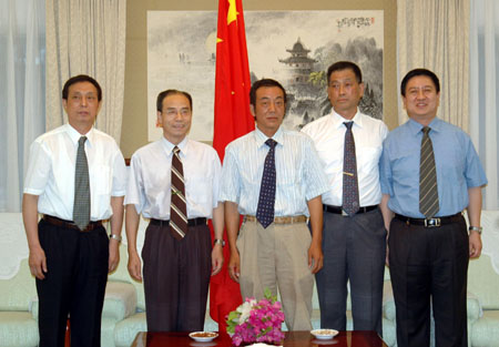 返回尼日尔首都