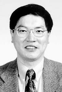 沈丁立：美国军事超强 但并不万能