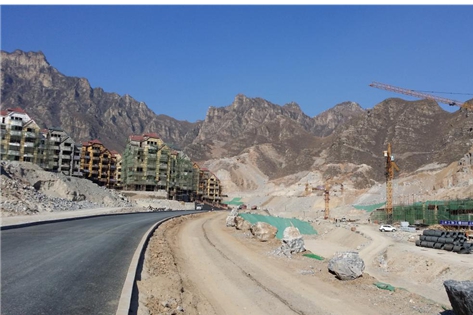 华银天鹅湖购房六年不能收房“山水小镇”完工无期