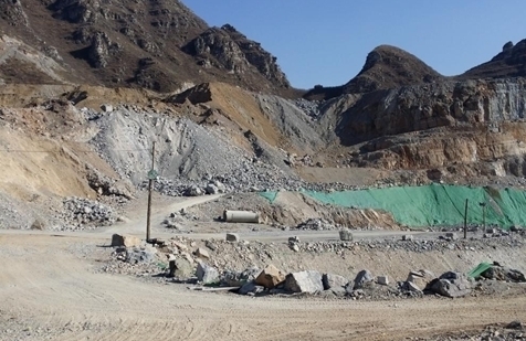 华银天鹅湖购房六年不能收房“山水小镇”完工无期