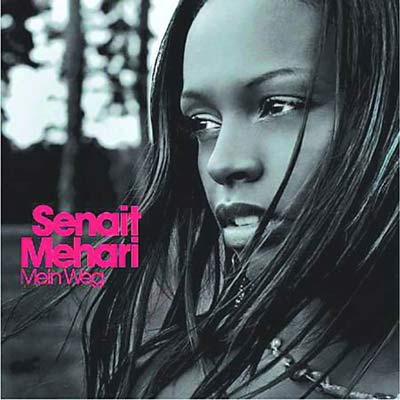 德女歌星自传披露死亡童年