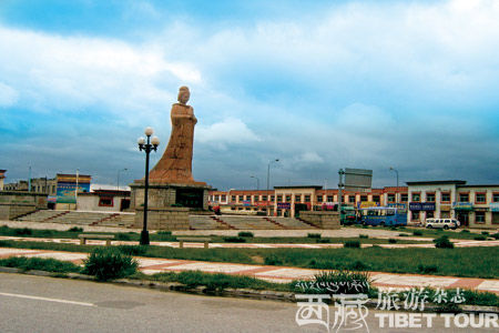 漫行文成公主和亲之路 散忆流芳情缘