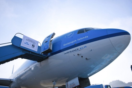 荷兰皇家航空公司飞机使用地沟油燃料执飞(组图)