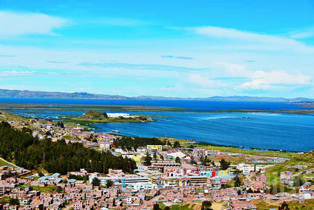 探秘南美洲 体验浪漫浮岛生活