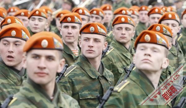 俄罗斯举行卫国战争胜利日阅兵彩排