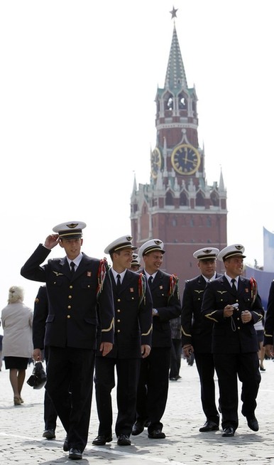 外国军队陆续抵达俄罗斯参加胜利日阅兵式