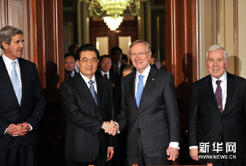 胡锦涛在华盛顿会见美国众议长和参议院多数党领袖