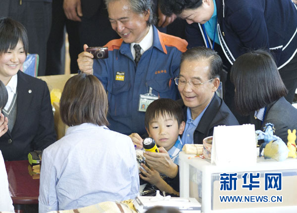 温家宝给日本灾区小学生回信