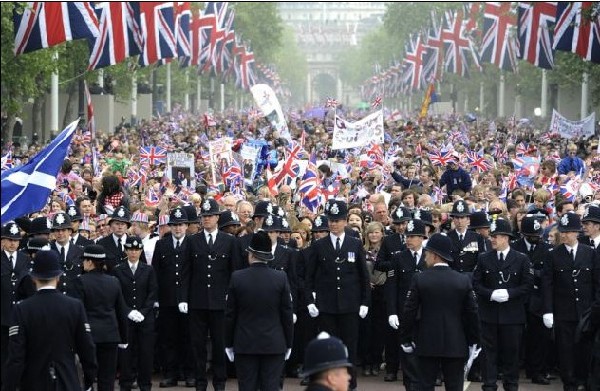 世纪盛典平安无事 伦敦警方安保得高分